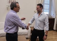 SYRIZA-PA leader Kasselakis asks Famellos to remain as parliamentary group president