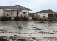 Κακοκαιρία Elias: Το νερό ξεπερνάει το ένα μέτρο στην Εύβοια, δύσκολη η κατάσταση [vid]