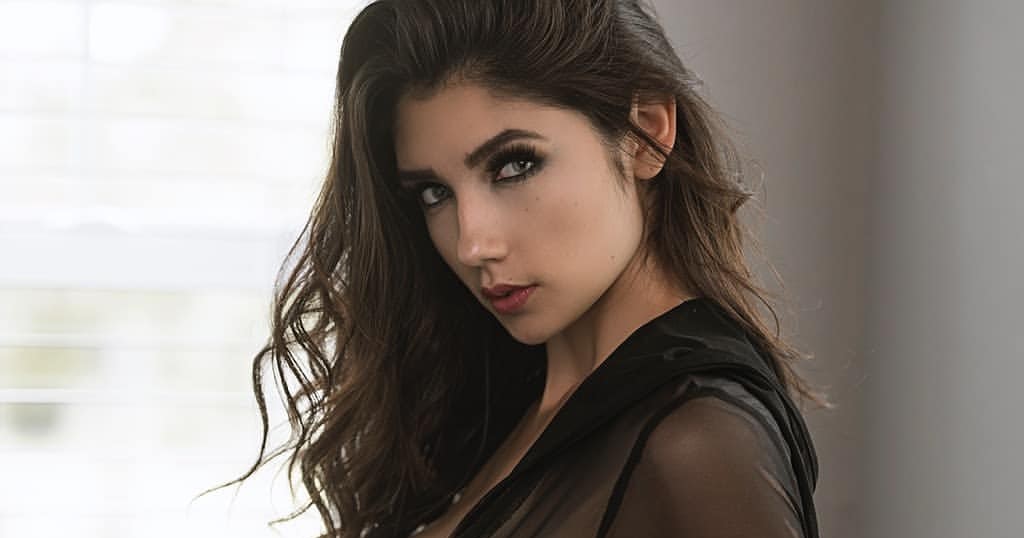 Η Diana Vazquez σκανδαλίζει τους άνδρες