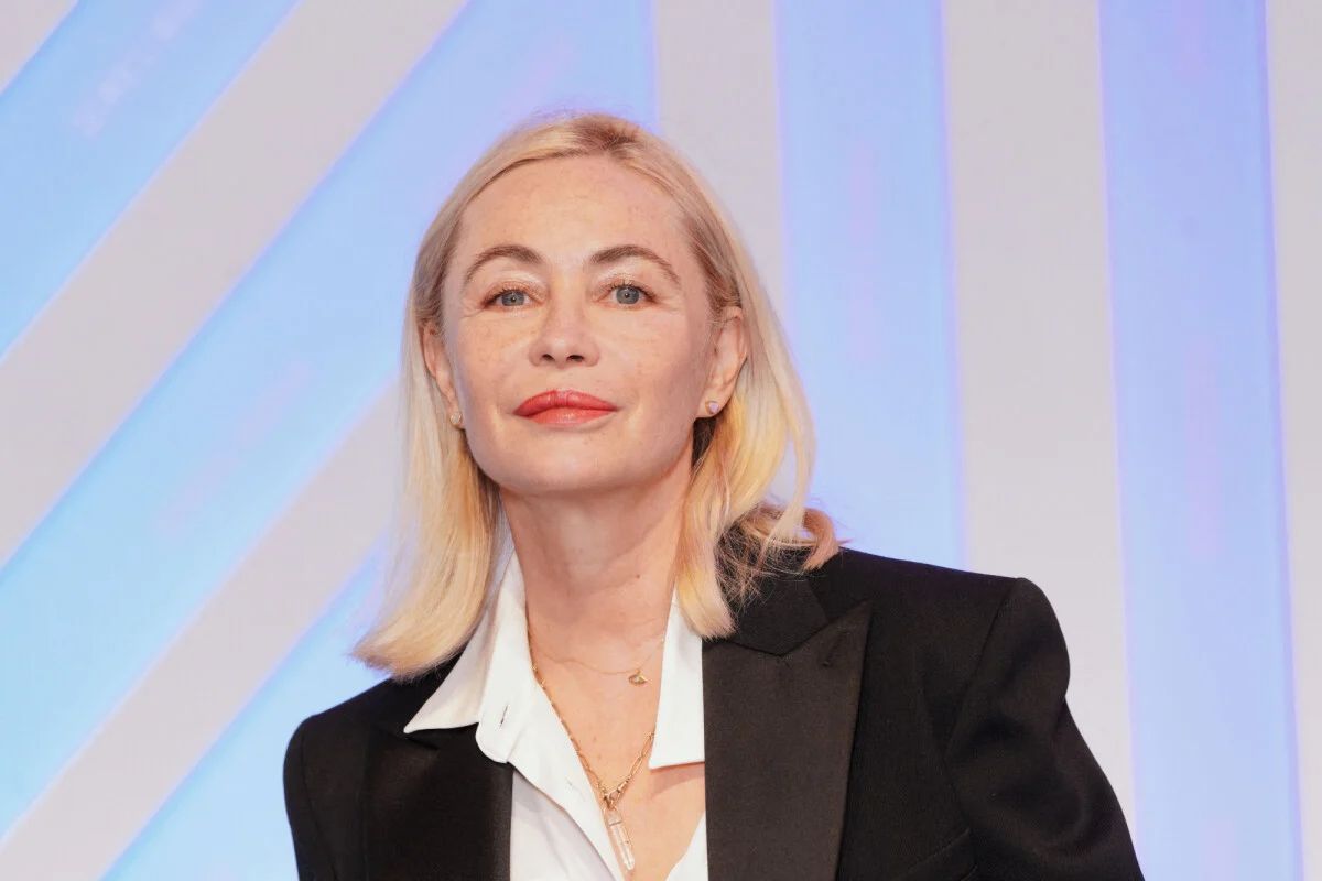 Emmanuelle Béart: Σοκάρει Γαλλίδα ηθοποιός – «Έχω πέσει θύμα αιμομιξίας ως παιδί!»