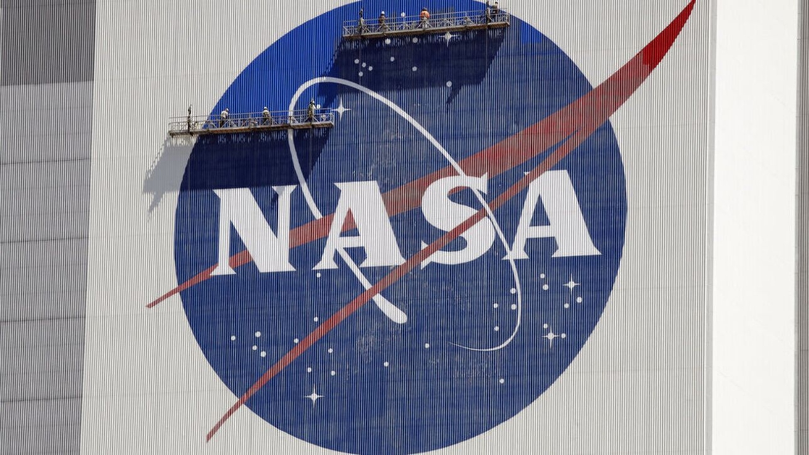 NASA για UFO: «Δεν υπάρχουν επιστημονικές αποδείξεις αλλά θα συνεχίσουμε να ψάχνουμε»