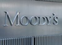 Moody’s: Ποια στοιχεία οδηγούν την Ελλάδα στην αναβάθμιση