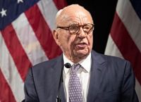 Αποχώρησε από πρόεδρος του Fox ο Ρούμπερτ Μέρντοχ