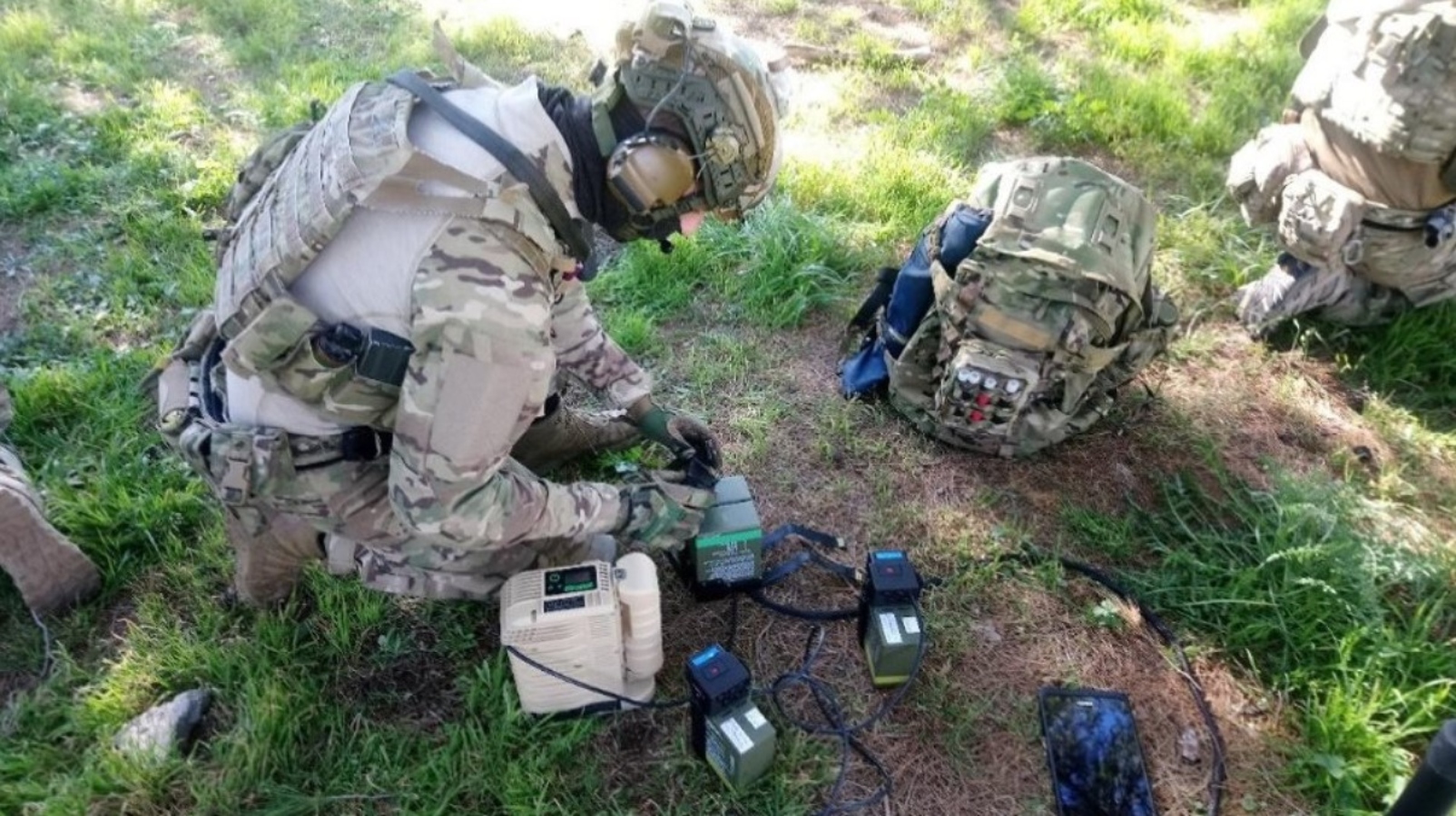 Advent Technologies: Νέα συμφωνία 2,2 εκατ. δολαρίων με το Υπουργείο Άμυνας των ΗΠΑ