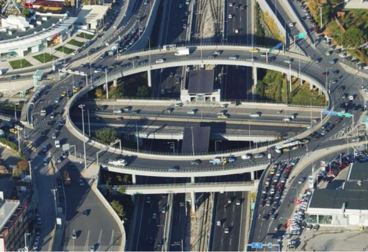 ΓΕΚ ΤΕΡΝΑ: Πώς θα χρηματοδοτήσει τη σύμβαση για την Αττική Οδό