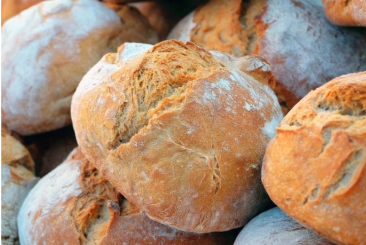 Ανοιχτό το ενδεχόμενο να αυξηθεί η τιμή του ψωμιού