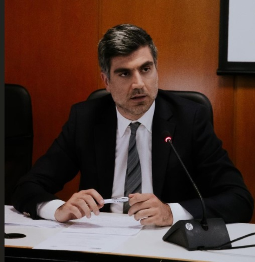 Θανάσης Γλαβίνας στο pagenews.gr: Άσκηση αντιπολίτευσης με αίσθημα ευθύνης