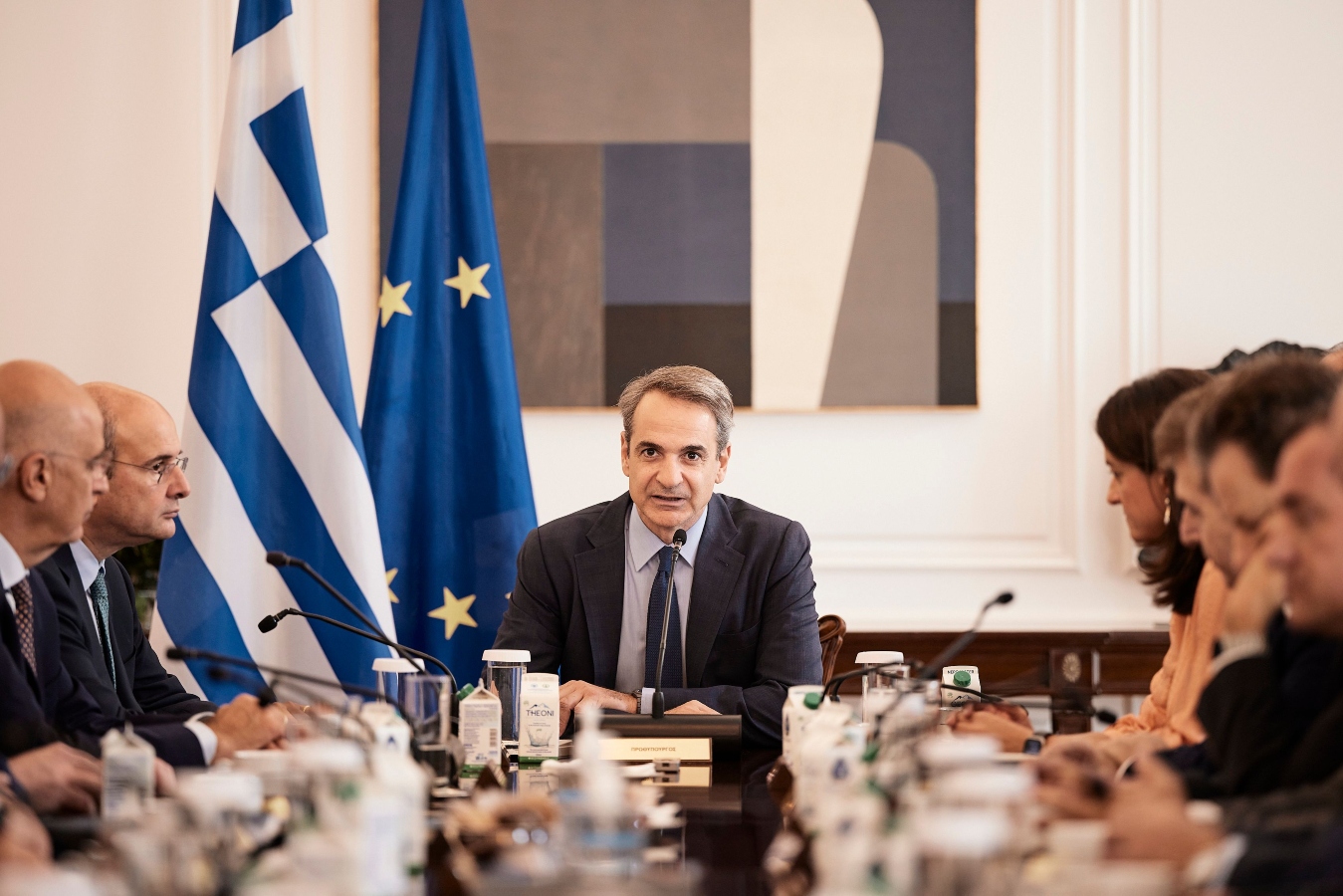 Νέο TikTok βίντεο από τον Κυριάκο Μητσοτάκη με τα παρασκήνια της συνεδρίασης του υπουργικού συμβουλίου [vid]