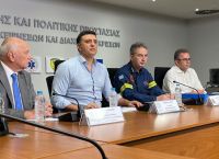 Climate Crisis Min. Kikilias heads coordinating meeting in Lamia as storm moves closer