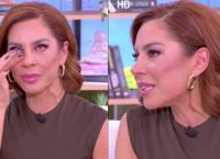 Πιερίδη: «Μου έστειλαν μηνύματα για τον συζυγό μου, ενώ ήμουν στην εκπομπή» [vid]