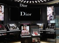 Dior Hellas: ‘Αρωμα κερδών και προσδοκίες για άνοδο 15% στις φετινές πωλήσεις