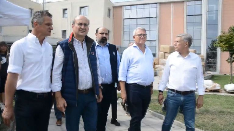 FinMin Hatzidakis and EU Commissioner Schmidt visit flood-striken Thessaly