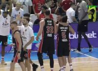 Ολυμπιακός – Ζάλγκιρις 75-72: Μιλουτίνοβ και Πίτερς ισοπέδωσαν την front line της λιθουανικής