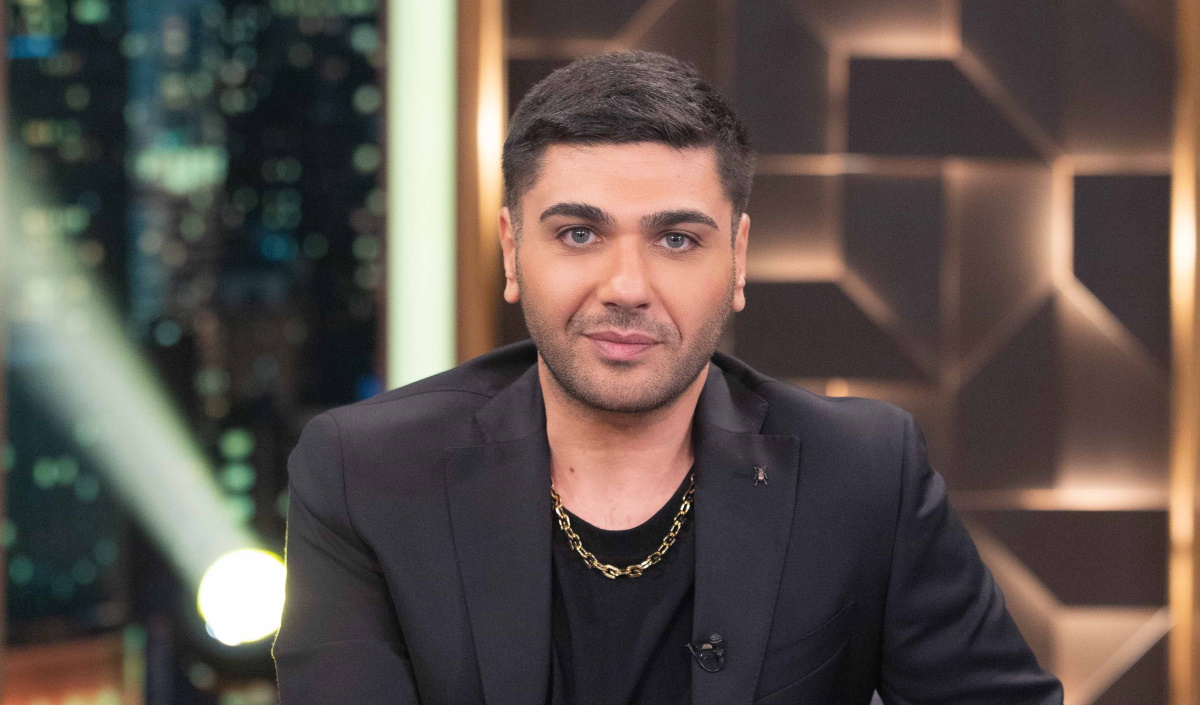 Διονύσης Μακρής: «Με έκλεψε γνωστός τραγουδιστής την ώρα που ήμουν στη πίστα» [vid]