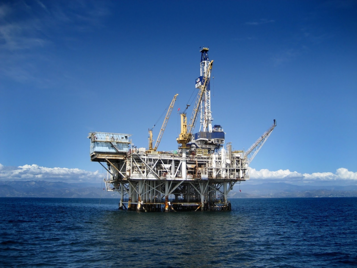 Woods, Exxon: Απαραίτητη η μείωση των εκπομπών CO2 στην αγορά για την ενεργειακή μετάβαση