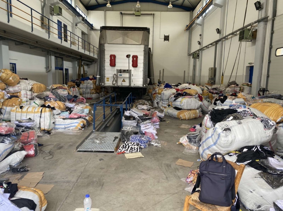 Έβγαλε «λαβράκια» το ΣΔΟΕ το καλοκαίρι: Λαθραία, νοθευμένα, ναρκωτικά και φοροφυγάδες [vid]
