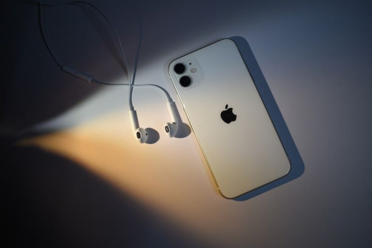 iPhone 12: Τέλος οι πωλήσεις στη Γαλλία, λόγω υψηλών επιπέδων ακτινοβολίας [vid]