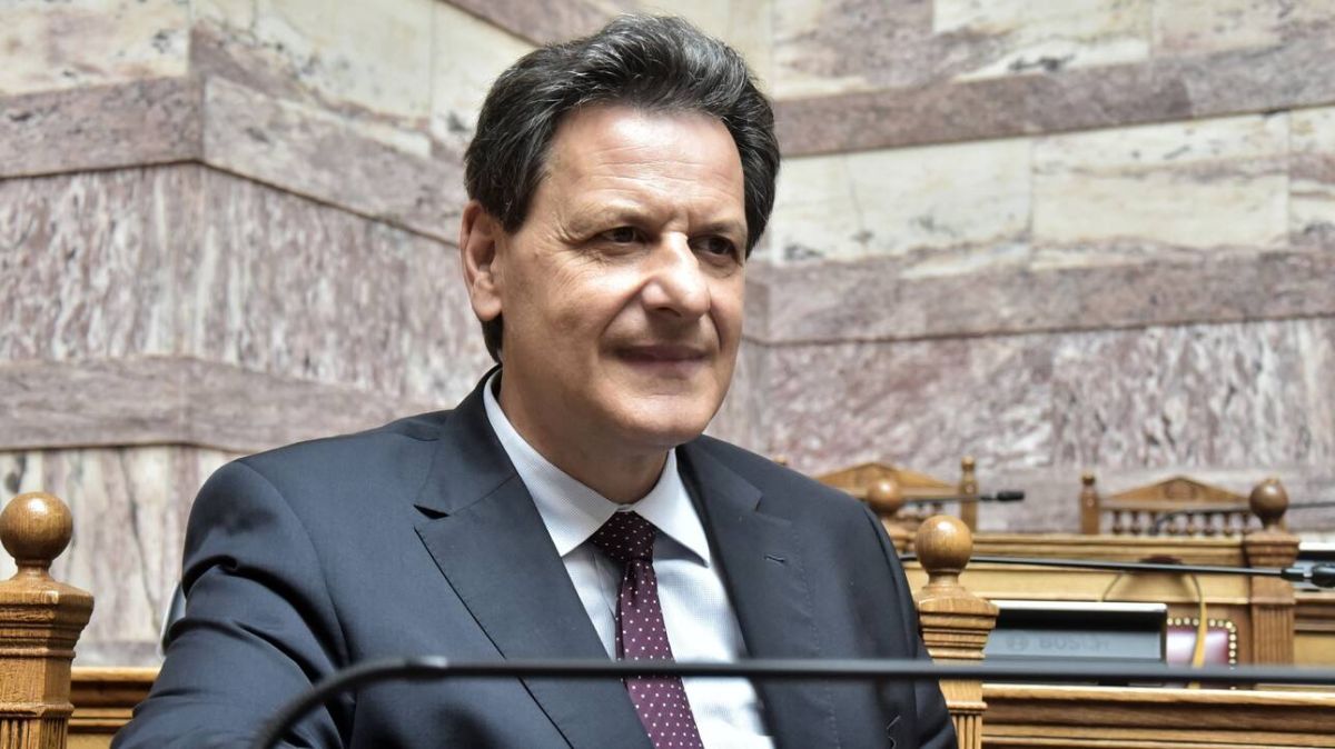 Environment Min.: Thessaly received 8 bln tons of water in the storm, more than a millennium storm