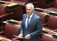Ευάγγελος Αποστολάκης: «Κάποια μέλη του κόμματος στις εμφανίσεις τους ξεφύγανε από τα όρια»