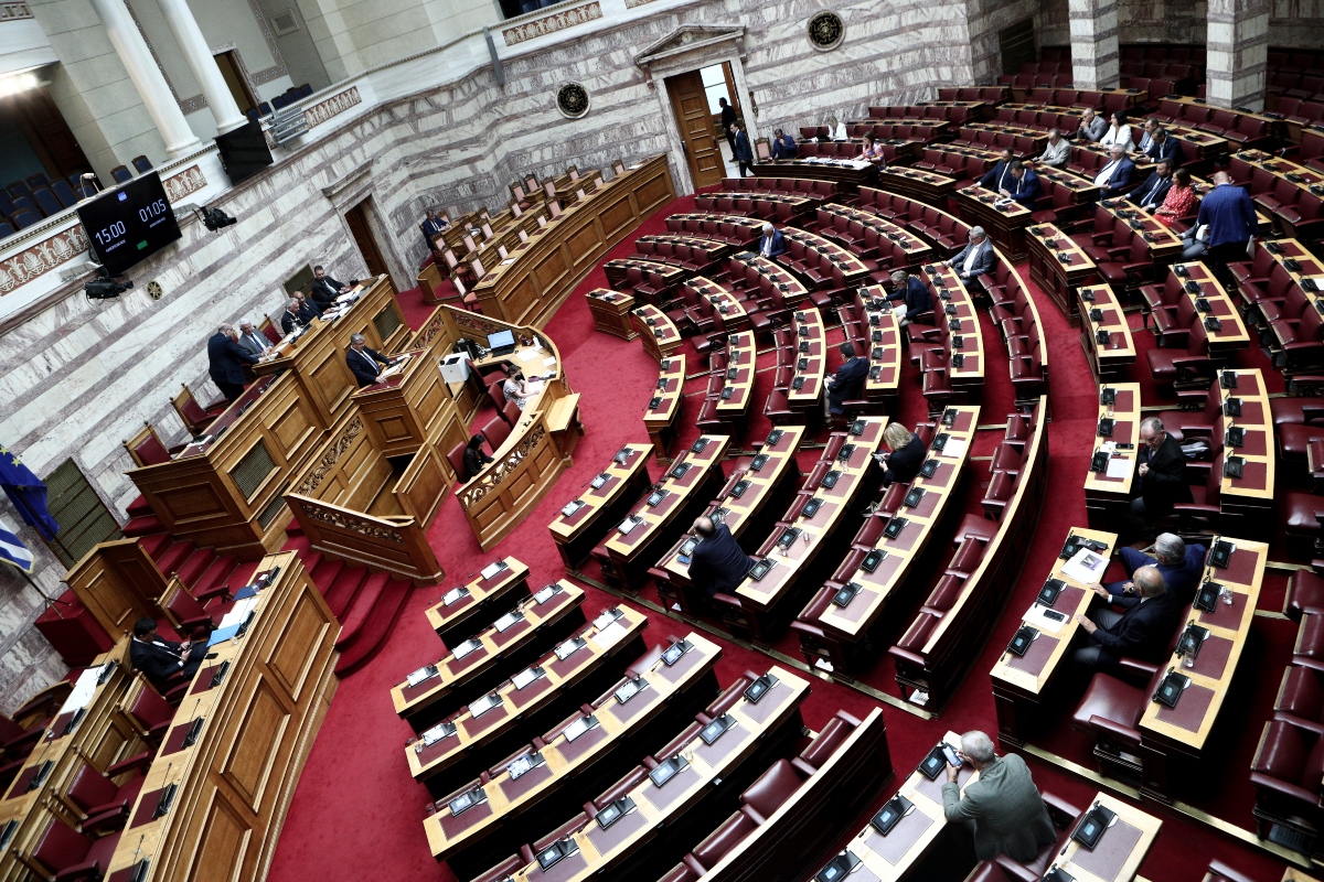 Τέμπη: Ξεκίνηση η συζήτηση στη Βουλή για σύσταση Εξεταστικής Επιτροπής [Live]