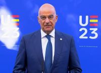 Δένδιας: Οι Ένοπλες Δυνάμεις στο πλευρό των πολιτών που δοκιμάζονται για όσο χρειαστεί