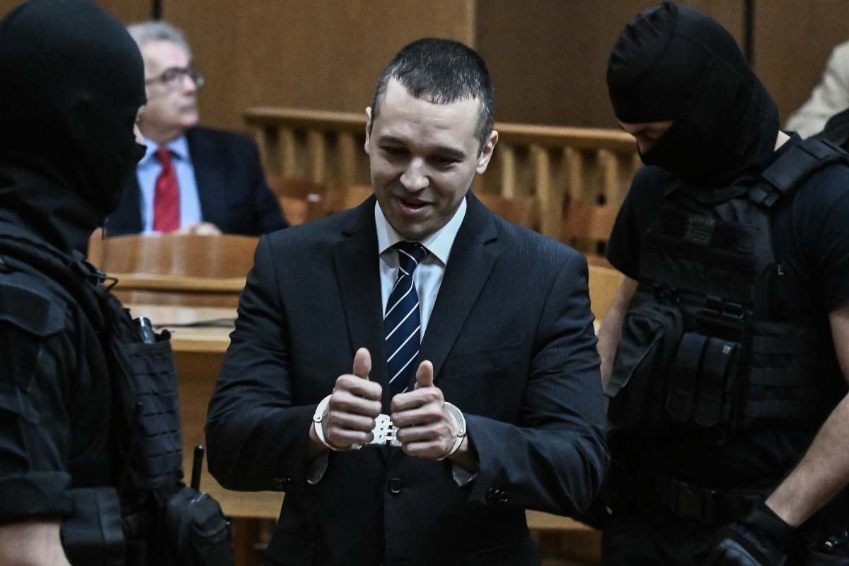 Ο Κασιδιάρης τορπιλίζει το δημιούργημά του