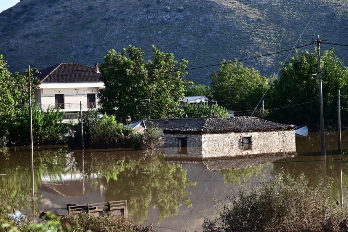 Συνολικά 130 τόνοι τροφίμων, νερών και ειδών πρώτης ανάγκης στη Θεσσαλία από την Περιφέρεια Κ. Μακεδονίας