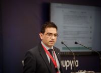 Ο Γιώργος Σταμάτης στο πλευρό της άστεγης Σέρυ Ο Γιώργος Σταμάτης στο πλευρό της άστεγης Σέρυ