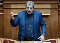 Πολάκης: Χωρούν όλοι που θέλουν