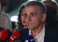 Τσακαλώτος για Κασσελάκη: Δεν διατίθεται να υπερασπιστεί τις επιλογές του Τσίπρα