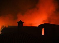 BBC: Οι πυρκαγιές στην Ελλάδα ένα από τα έξι πιο ακραία καιρικά φαινόμενα του καλοκαιριού