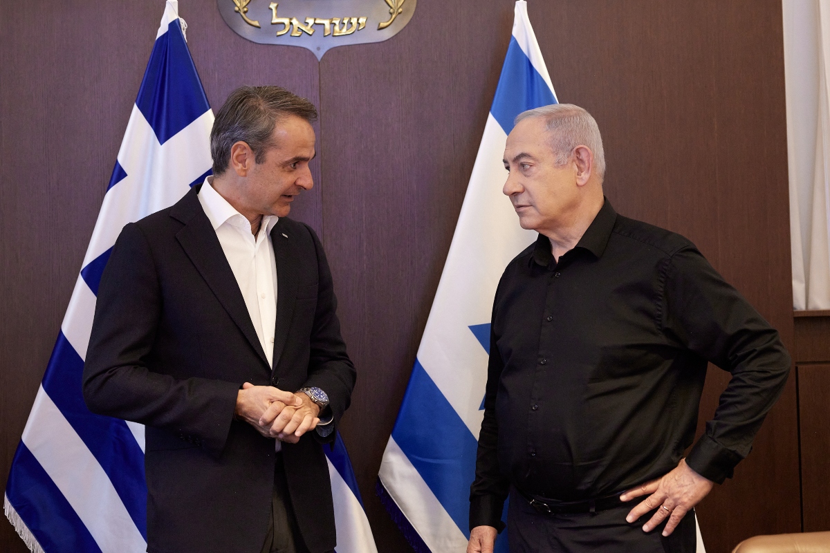 Κυβέρνηση: Ανησυχίες και στοχεύσεις στη Μέση Ανατολή