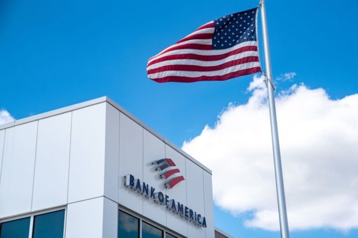 Bank of America: Η Ελλάδα υπεραποδίδει – Στοίχημα η ανταγωνιστικότητα