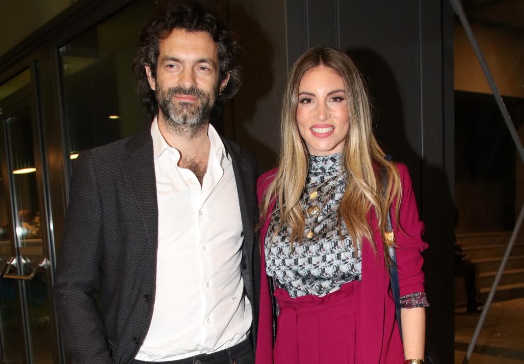 Αθηνά Οικονομάκου: Επέτειος γάμου για εκείνη και τον άντρα της – Η γλυκιά φωτογραφία από το μυστήριο