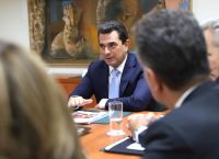 Σκρέκας: «Να στηριχτούν οι καταναλωτές μέσω της ‘‘Μόνιμης Μείωσης  Τιμής’’ από την ελληνική βιομηχανία»