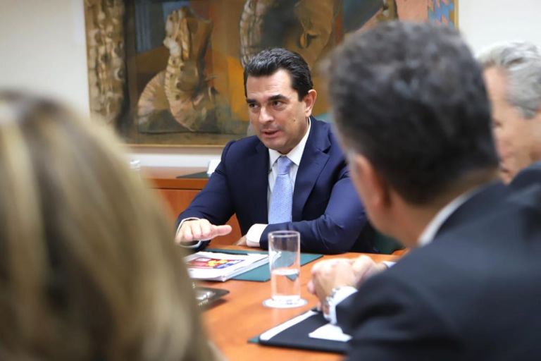 Σκρέκας: «Να στηριχτούν οι καταναλωτές μέσω της ‘‘Μόνιμης Μείωσης  Τιμής’’ από την ελληνική βιομηχανία»