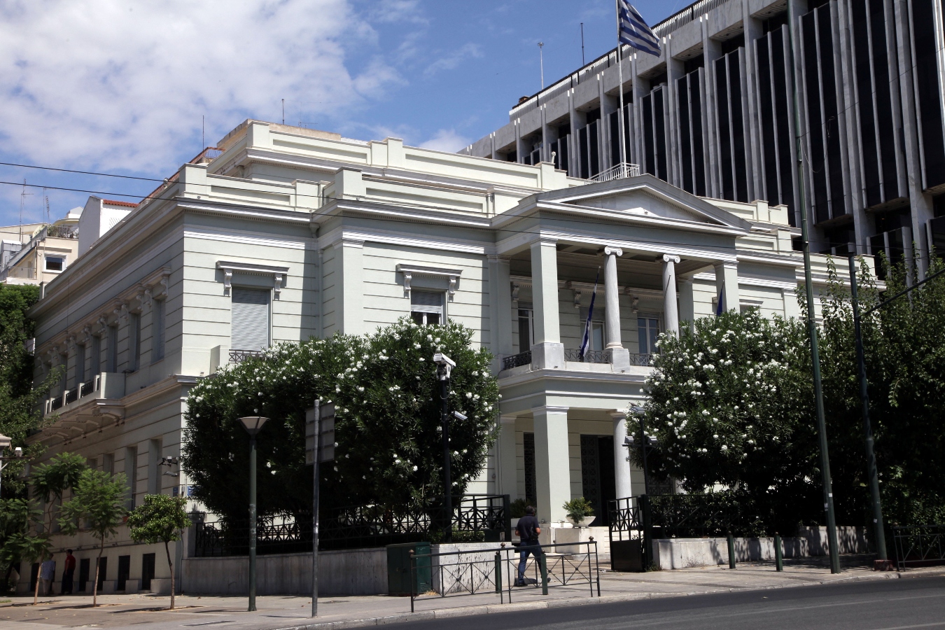 Υπουργείο Εξωτερικών: Επαναπατρίζονται σήμερα οι τελευταίοι 90 Έλληνες τουρίστες από το Ισραήλ