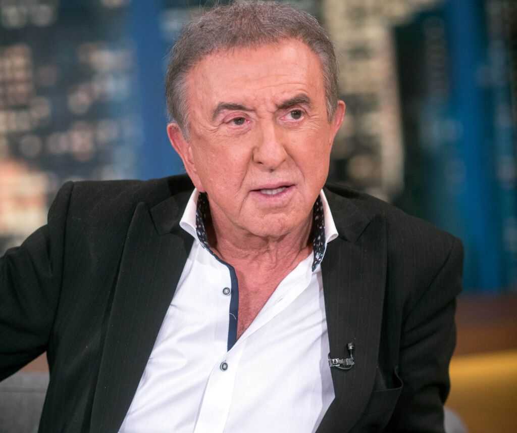 Αργύρης Παπαργυρόπουλος: «Ένας ομοφυλόφιλος μια μέρα με φίλησε και τον κλώτσησα» [vid]