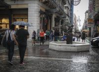 Καιρός: Τοπικές βροχές κεντρικά και νότια – Μεμονωμένες καταιγίδες στο νότιο Αιγαίο [vid]
