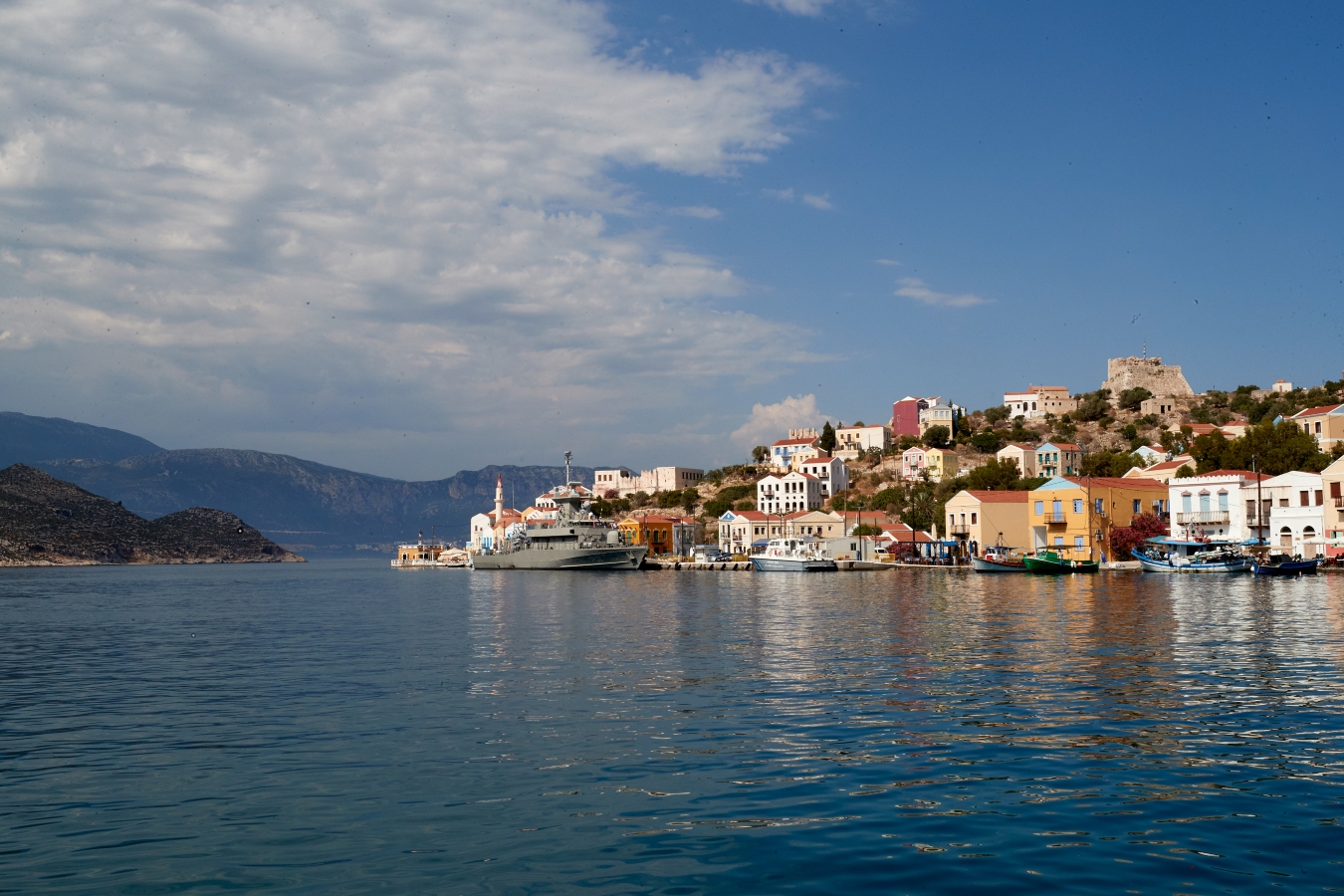 Πρόγραμμα «Νήσος»: Χάλκη, Καστελλόριζο και Αντικύθηρα έχουν ως στόχο την ενεργειακή αυτονομία
