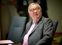 Γιούνκερ: Η Ουκρανία δεν μπορεί να γίνει τώρα μέλος της ΕΕ [vid]