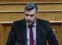 Διέρρηξαν το σπίτι του Βουλευτή Γιάννη Καλλιάνου – Ανέβασε βίντεο με τον ληστή
