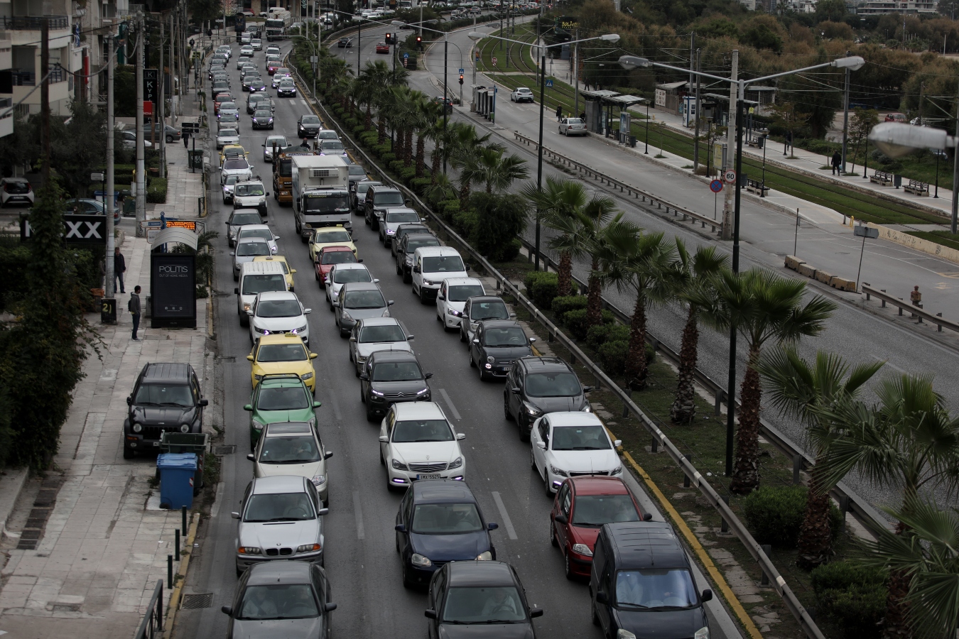Γλυφάδα: Κλειστό αύριο μεγάλο τμήμα της Λ. Ποσειδώνος – Εντοπίστηκε βόμβα του Β’ Παγκοσμίου Πολέμου