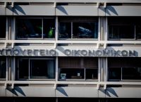 Τρόφιμα, ενέργεια και καύσιμα συνεχίζουν να προβληματίζουν το οικονομικό επιτελείο