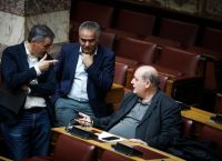 “Επίθεση” της Ομπρέλας στον Κασσελάκη: Εξέφρασε προσωπικές απόψεις στο ΣΕΒ [vid]