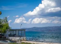 Καιρός: Ήπιος καιρός σήμερα – Αλλαγή σκηνικού από το Σάββατο, έντονο κρύο την Κυριακή