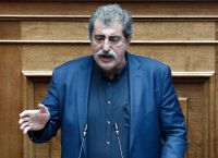 Πολάκης: Η πρώτη του αντίδραση μετά τις διαγραφές – Προχωράμε πρόεδρε θα νικήσουμε