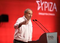Οργισμένη απάντηση Τζουμάκα στον Κασσελάκη μετά τη διαγραφή του [vid]