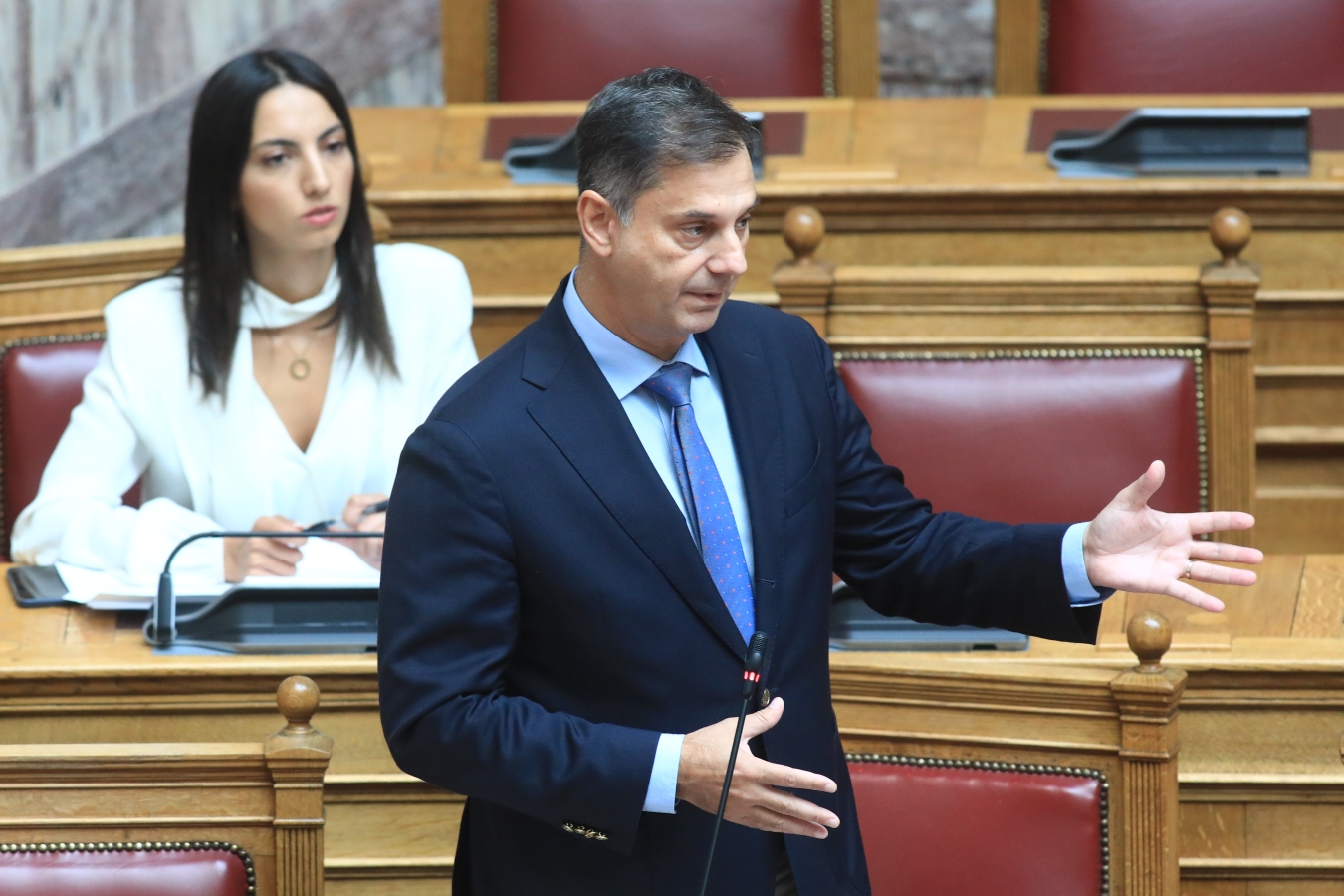Θεοχάρης: Είδε εκπροσώπους από 8 οίκους αξιολόγησης και ξένες τράπεζες-“Εκπληκτική η προσπάθεια της Ελλάδας”