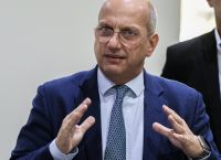 Οικονόμου για τραυματισμό αστυνομικού: Η επίθεση αυτή δεν θα μείνει ατιμώρητη [vid]